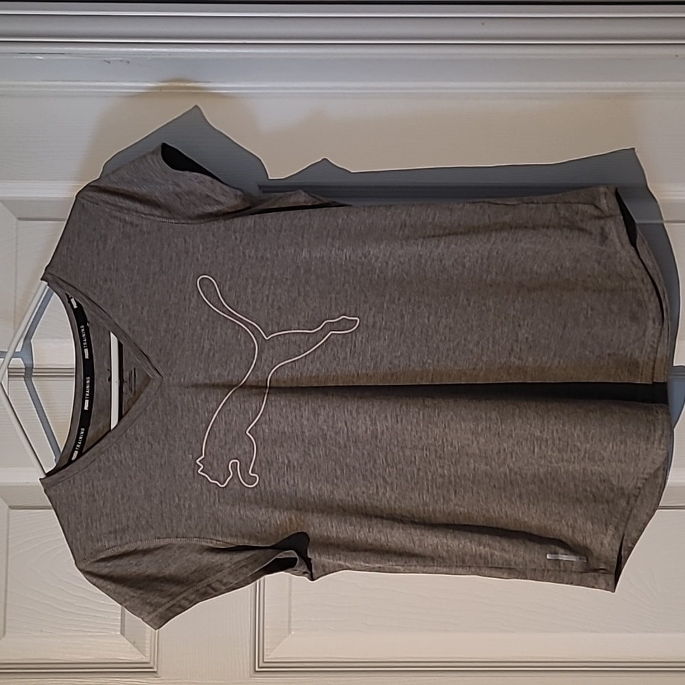 Puma t shirt